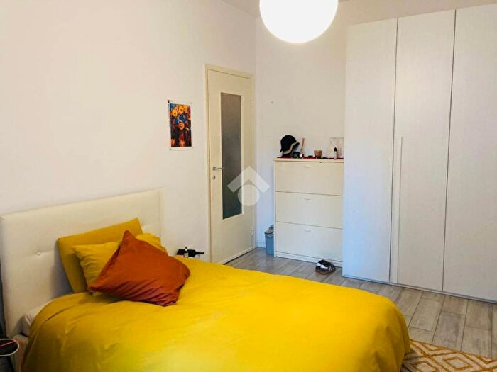 Appartamento trilocale in affitto in Via Francesco De Sanctis, Cermenate Abbiategrasso, Milano