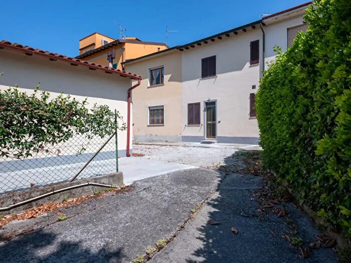 Casa con 5 locali in vendita in a Simiteri, Pisa