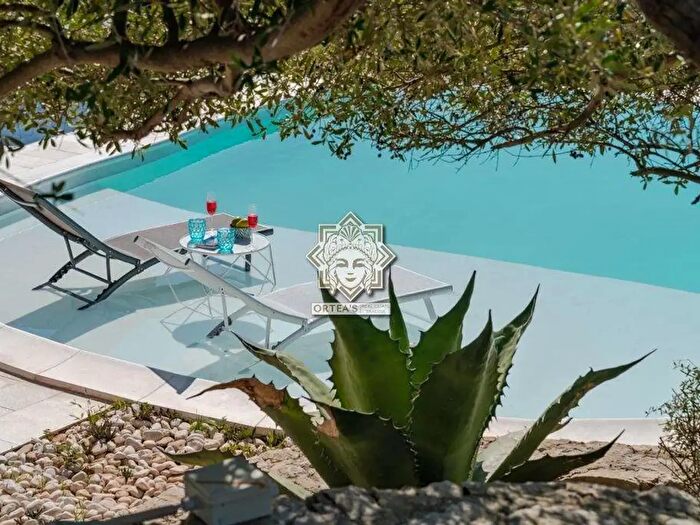 Casa con 11 locali in vendita in Siracusa