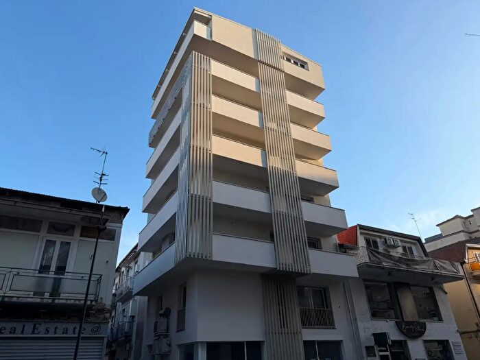 Appartamento trilocale in vendita in Via Paolo Baratta, Battipaglia