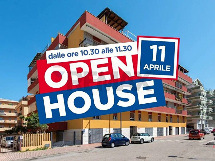 Appartamento con 5 locali in vendita in Via Francesco Filomusi Guelfi, Pescara