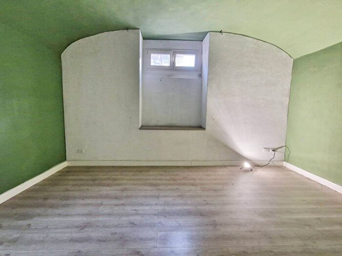 Casa in vendita in Piazza Cesare Beccaria, D'Azeglio, Firenze