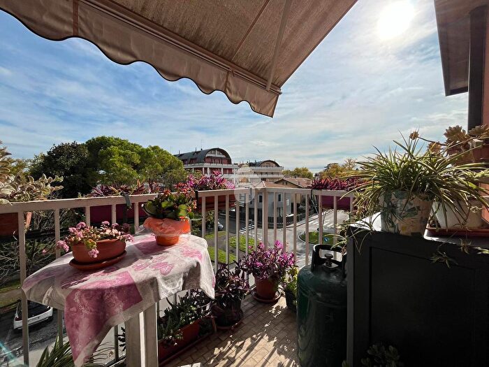 Appartamento trilocale in vendita in Via Tofane, Spresiano