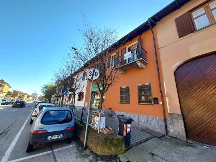 Appartamento quadrilocale in vendita in Via del Porto Carmagnola, Carmagnola