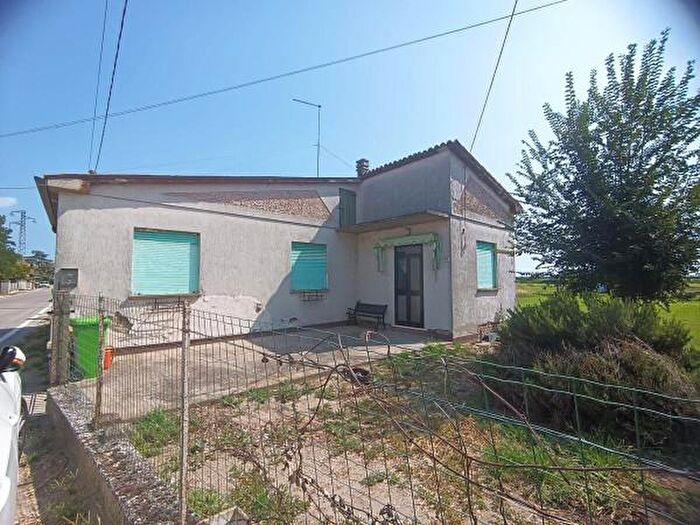 Casa bilocale in vendita in Via Risorgimento, Rosolina