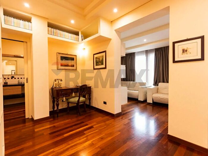 Appartamento trilocale in vendita in Via Dante Alighieri, Bari