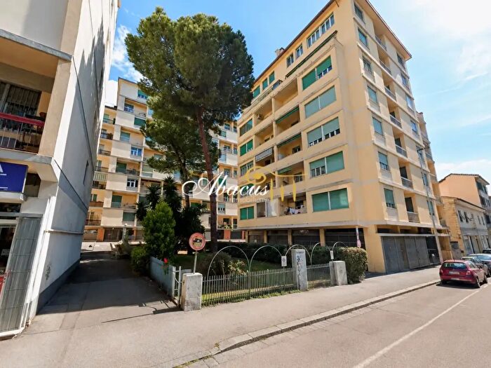 Appartamento quadrilocale in affitto in Via Gordigiani, Firenze