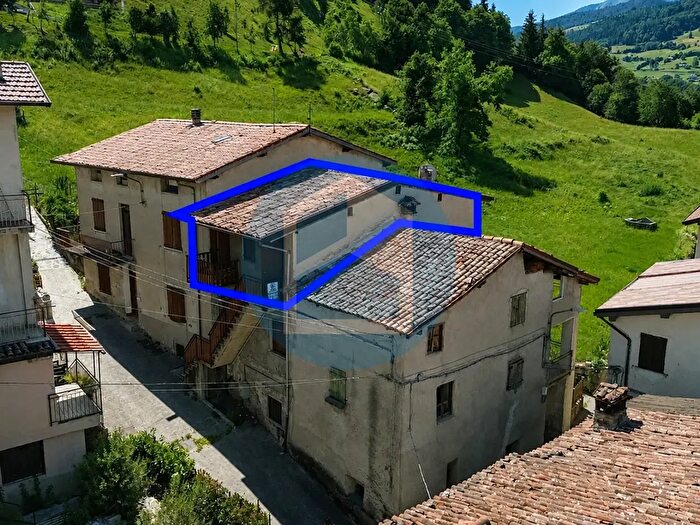 Appartamento bilocale in vendita in Via F Filzi, Pian Camuno