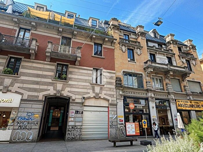 Appartamento trilocale in affitto in Via Paolo Sarpi, Paolo Sarpi, Milano