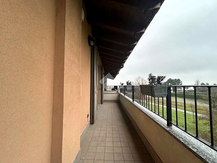 Appartamento trilocale in vendita in Via Mosi, Crema