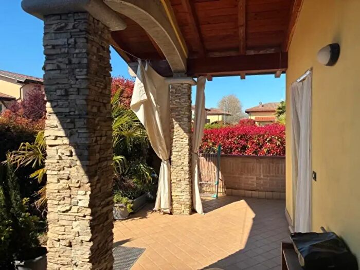Casa quadrilocale in vendita in Gossolengo