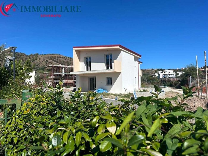 Casa quadrilocale in vendita in Montauro