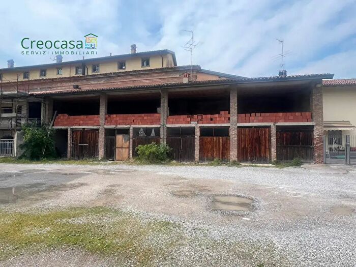 Casa in vendita in Stezzano