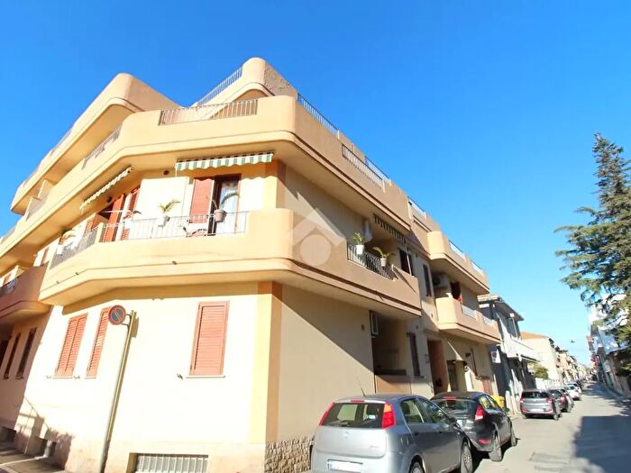 Appartamento trilocale in vendita in Via Cavour, Roseto Degli Abruzzi