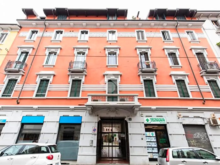 Appartamento bilocale in affitto in Via Giulio E Corrado Venini, Milano