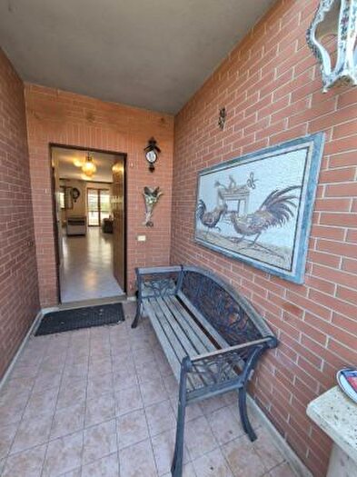 Casa quadrilocale in vendita in Via Don Primo Mazzolari, Roma