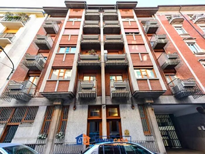 Appartamento quadrilocale in vendita in Via Amerigo Vespucci, Torino