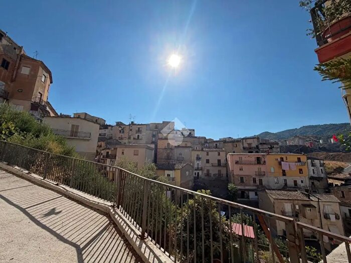 Appartamento bilocale in vendita in Via Focone, CoriglianoRossano