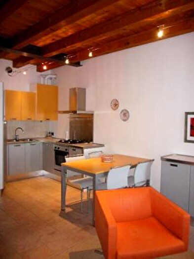 Appartamento bilocale in affitto in Via Berto Barbarani, San Zeno, Verona