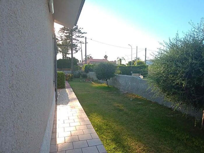 Casa trilocale in vendita in Siracusa