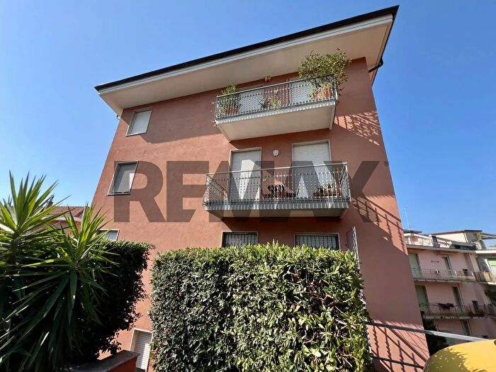 Appartamento quadrilocale in vendita in Viale Antonio E Elina Devoto, Chiavari