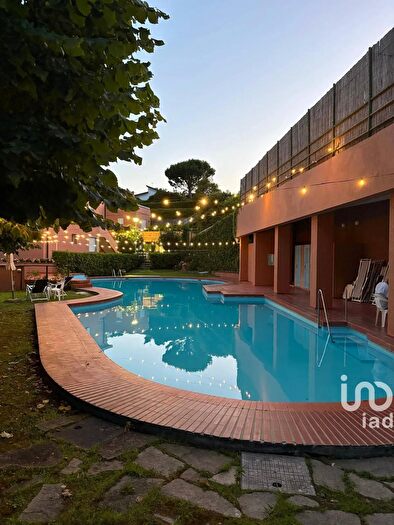 Appartamento con 5 locali in vendita in Via della Pineta, Arenzano