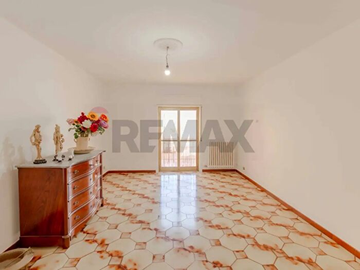 Appartamento quadrilocale in vendita in Via Contestella, Valenzano