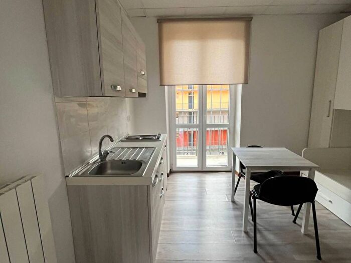 Appartamento monolocale in affitto in Via Gianfrancesco Fiochetto, Aurora, Torino