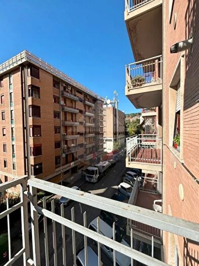 Appartamento con 5 locali in vendita in Perugia