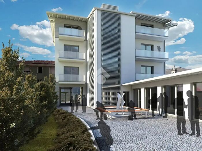 Appartamento bilocale in vendita in Via Giacomo Bettoni, Casazza