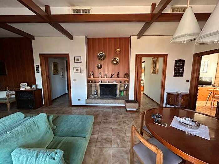 Appartamento quadrilocale in affitto in Cospea San Giovanni, Terni