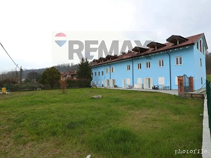 Appartamento bilocale in vendita in Pobbia, Azeglio