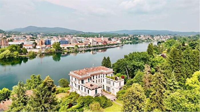 Appartamento bilocale in vendita in Via Primo Maggio, Castelletto Sopra Ticino