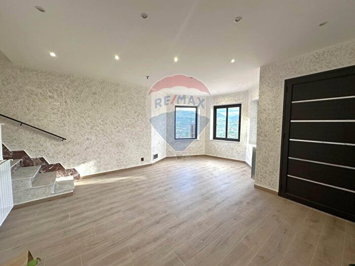 Casa con 5 locali in vendita in Via degli Ulivi Snc, Misilmeri