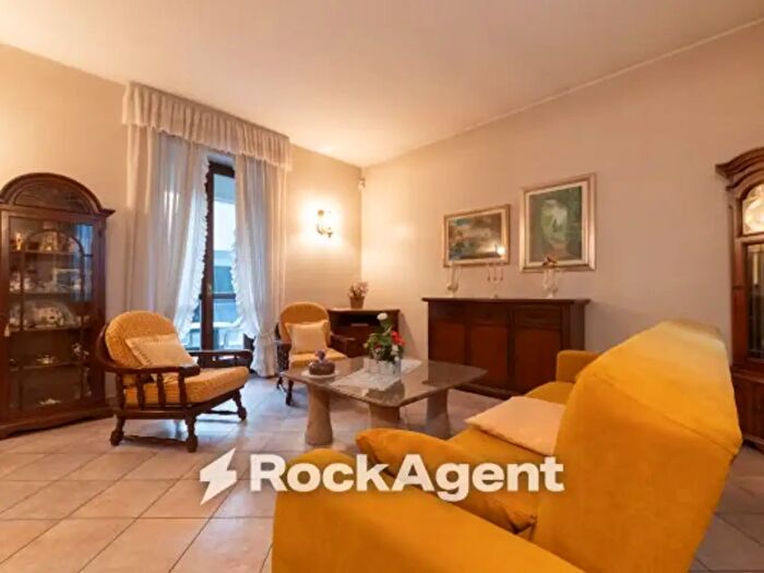 Casa con 5 locali in vendita in Via Vittorio Alfieri, Cerro Maggiore