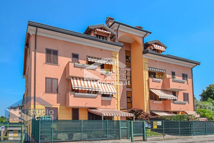 Appartamento trilocale in vendita in Via Ada Negri, Sordio