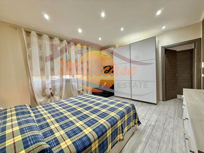 Appartamento quadrilocale in vendita in Via Grammichele, Siracusa