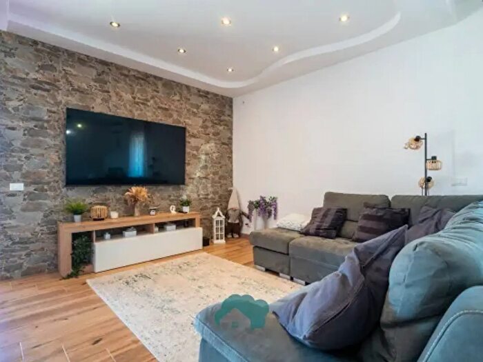 Casa quadrilocale in vendita in Via Colle Pallone, Zagarolo