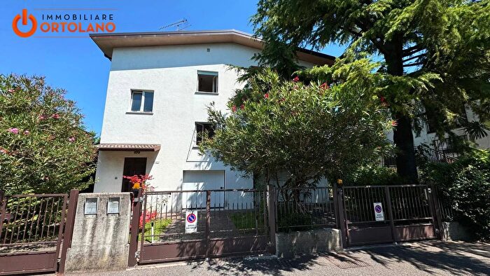 Casa con 10 locali in vendita in Via Salvo dAcquisto, San Canzian DIsonzo