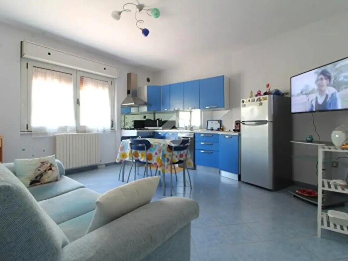 Appartamento trilocale in vendita in Via R Paolucci, Pescara