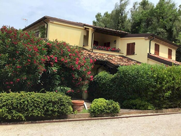 Appartamento trilocale in vendita in Gabicce Mare