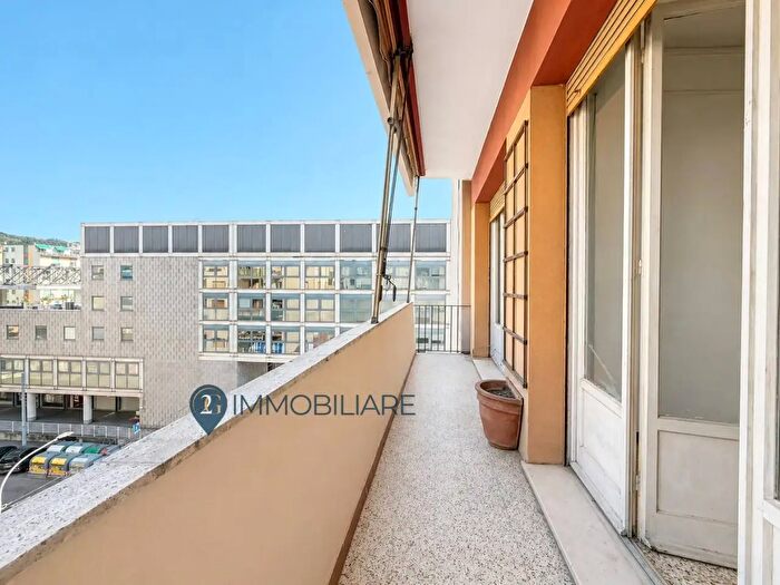 Appartamento con 5 locali in vendita in Via XXIV Maggio, La Spezia
