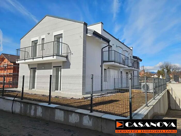 Case in Vendita e in Affitto - 3