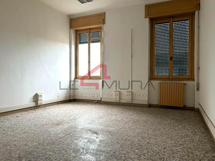 Appartamento con 7 locali in vendita in Sanguinetto