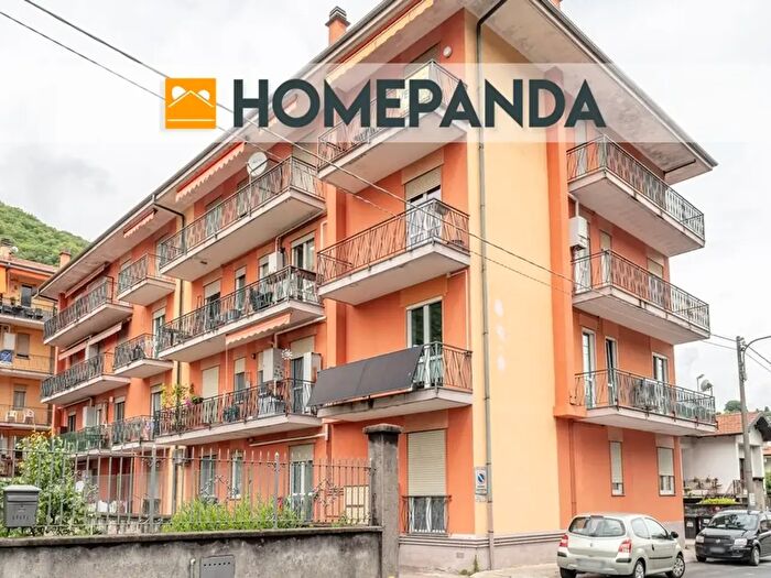 Appartamento bilocale in vendita in Via Monte Grappa, Omegna