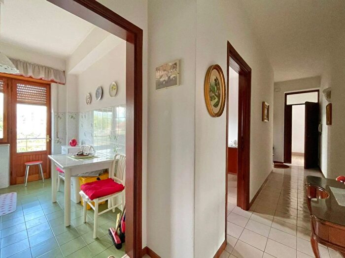 Appartamento trilocale in vendita in Via Nazionale Balsorano l'Aquila, Balsorano
