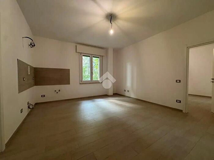 Appartamento bilocale in vendita in Viale Risorgimento, Reggio Emilia