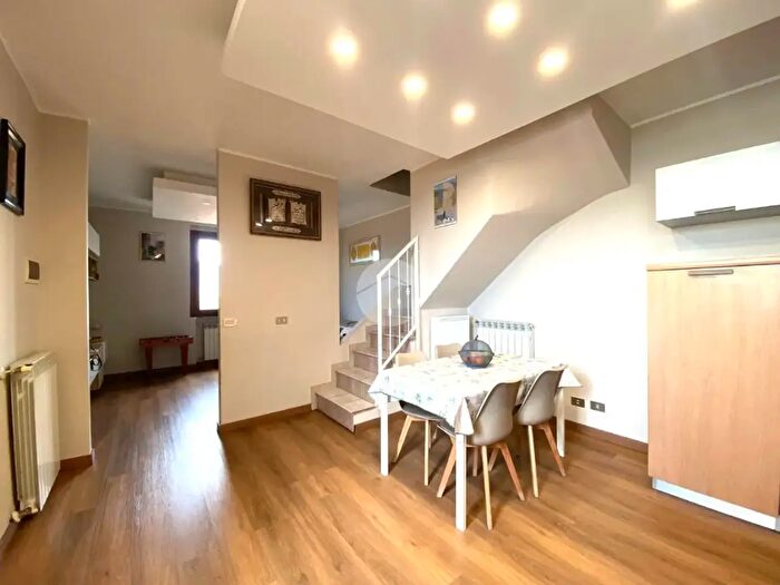 Appartamento trilocale in vendita in Via Lancini, Palazzolo SullOglio