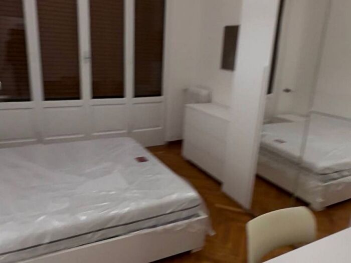Appartamento quadrilocale in affitto in Corso Lodi, Lodi Brenta, Milano