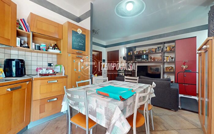 Appartamento trilocale in vendita in Via Provinciale Roaschia, Roccavione